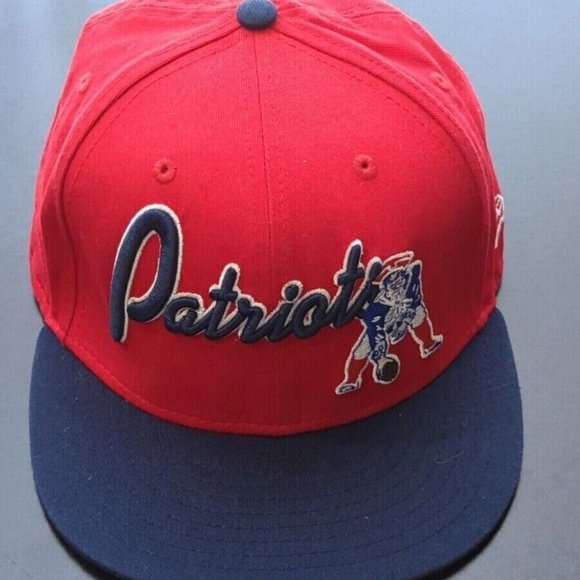 NFL Vintage Snap Back New England Patriots Hat / Cap - Mint Condition - Picture 2 of 7